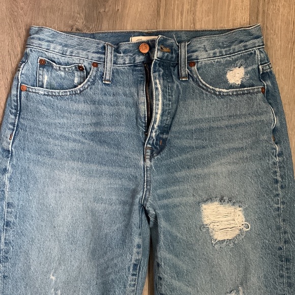 Madewell Classic High-Rise Distressed Straight Jean - Picture 3 of 9